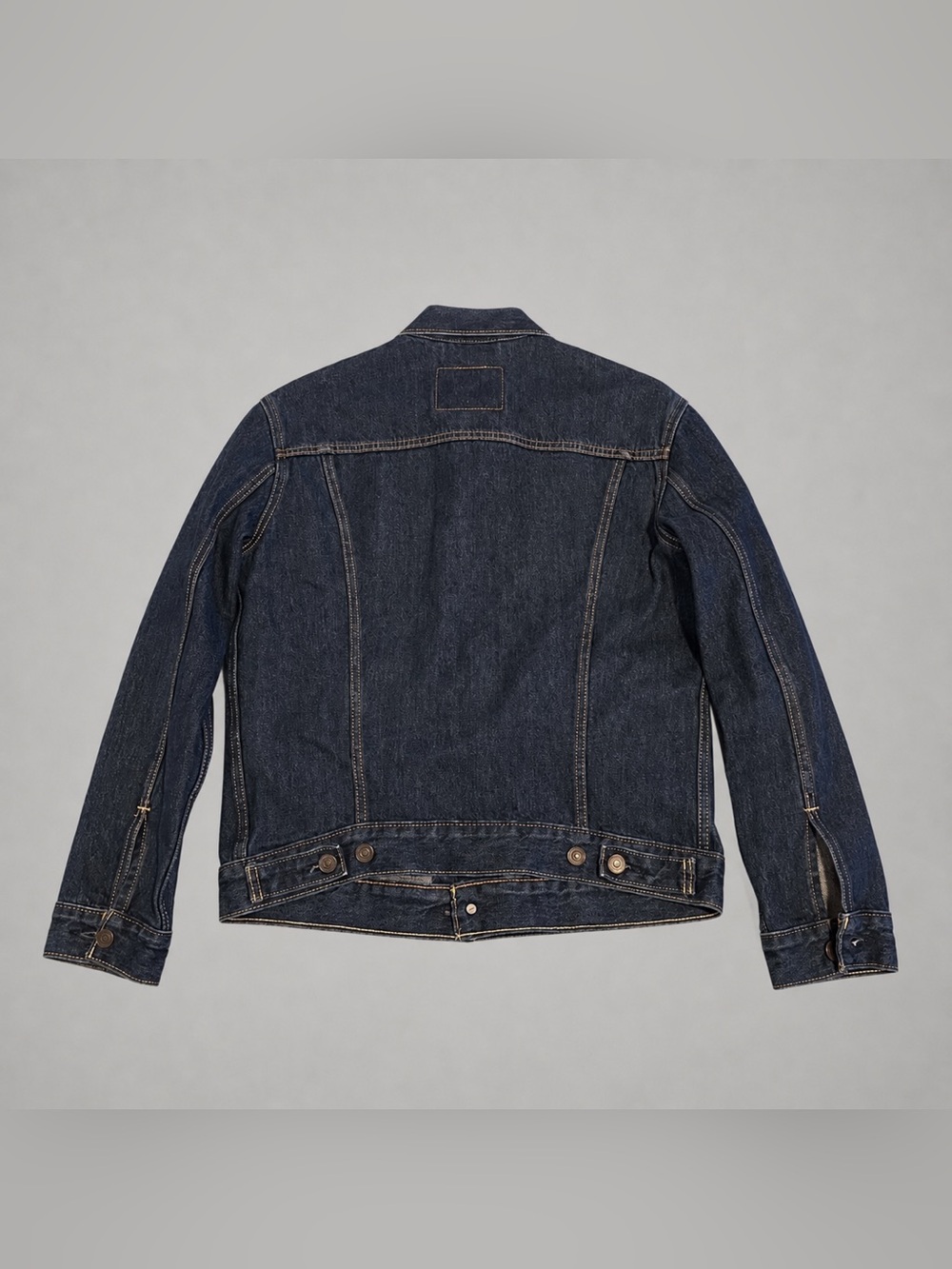 Levi's Dark Blue Denim Trucker Jacket - Picture 3 of 9